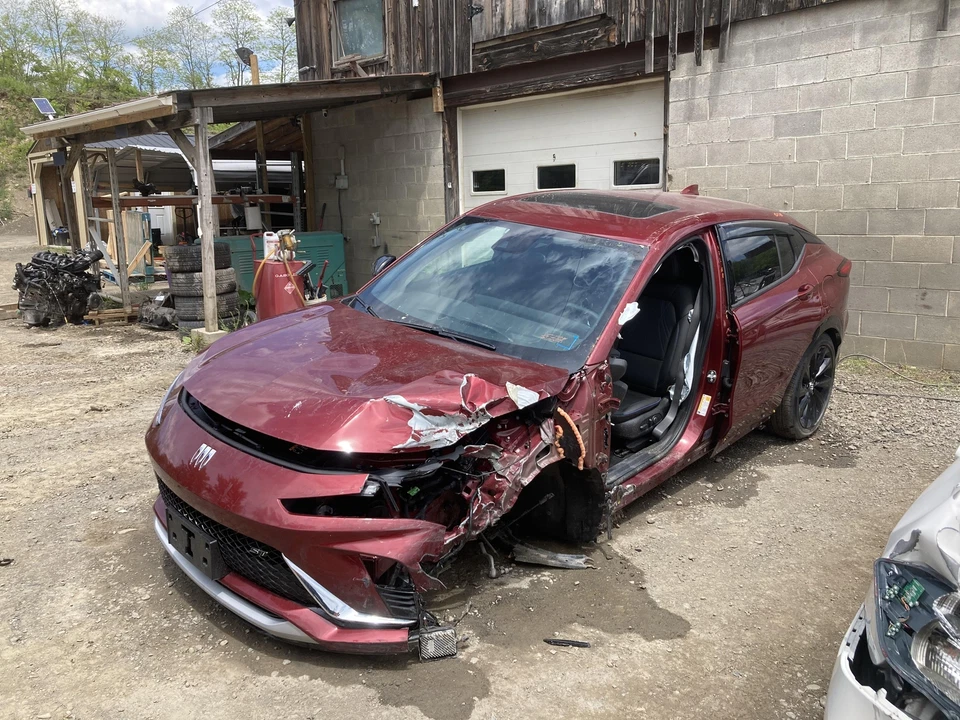 Eje pasajero BUICK ENVISTA 25 Foto 2 de 4