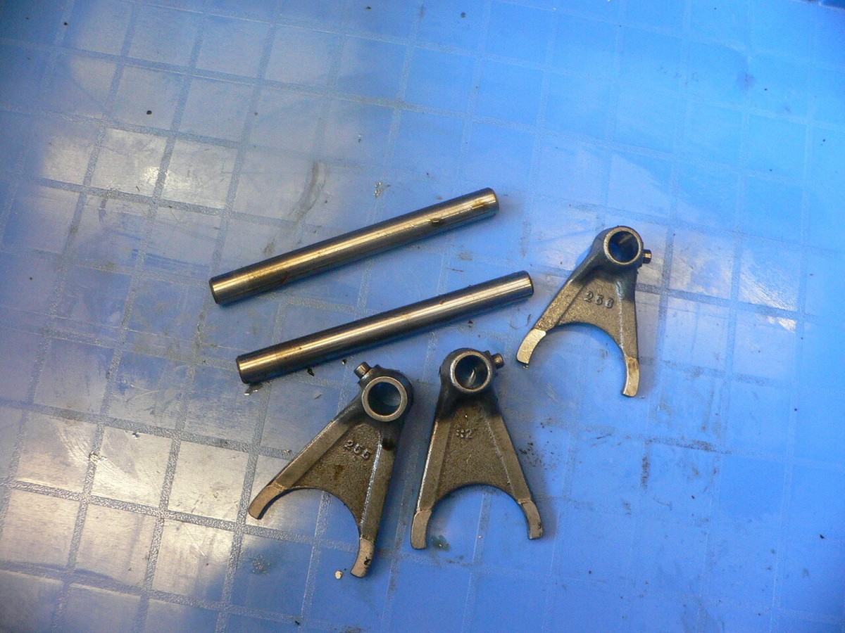 FASToys 1/6 フー ラフス Gear Shift Fork for 110cc - 150cc Motorcycle – VMC Chinese Parts