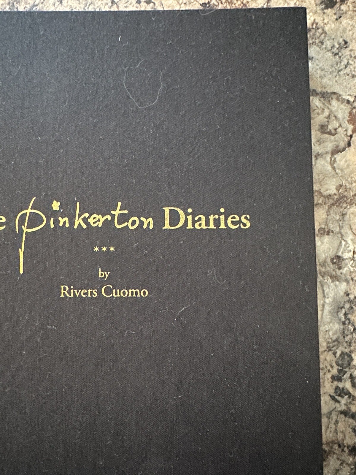 The Pinkerton Diaries by Rivers Cuomo Book Sold Out First Press 2438/