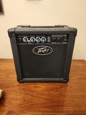 Q•Peavey Backstage 26 watt 60Hz  250V Electric Guitar Amp. 