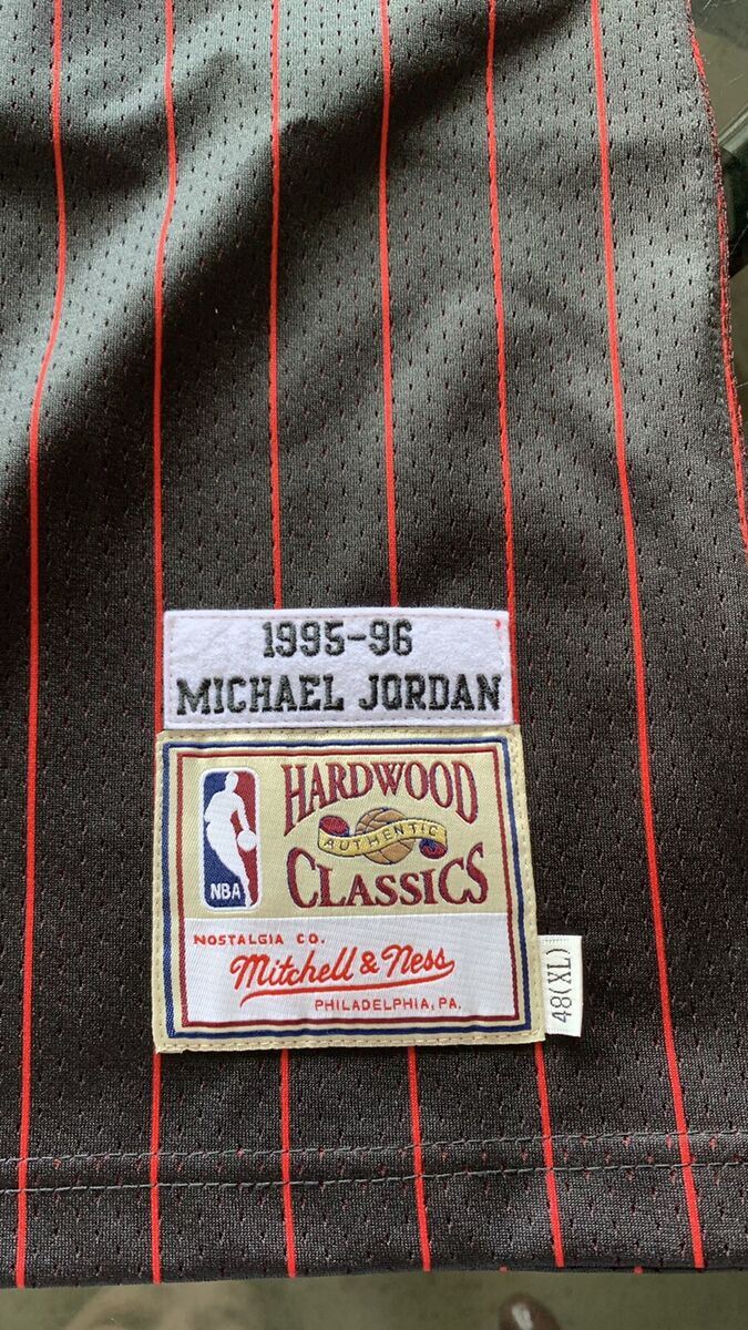 Michael Jordan Chicago Bulls Jersey 1995-1996 Hardwood Classics