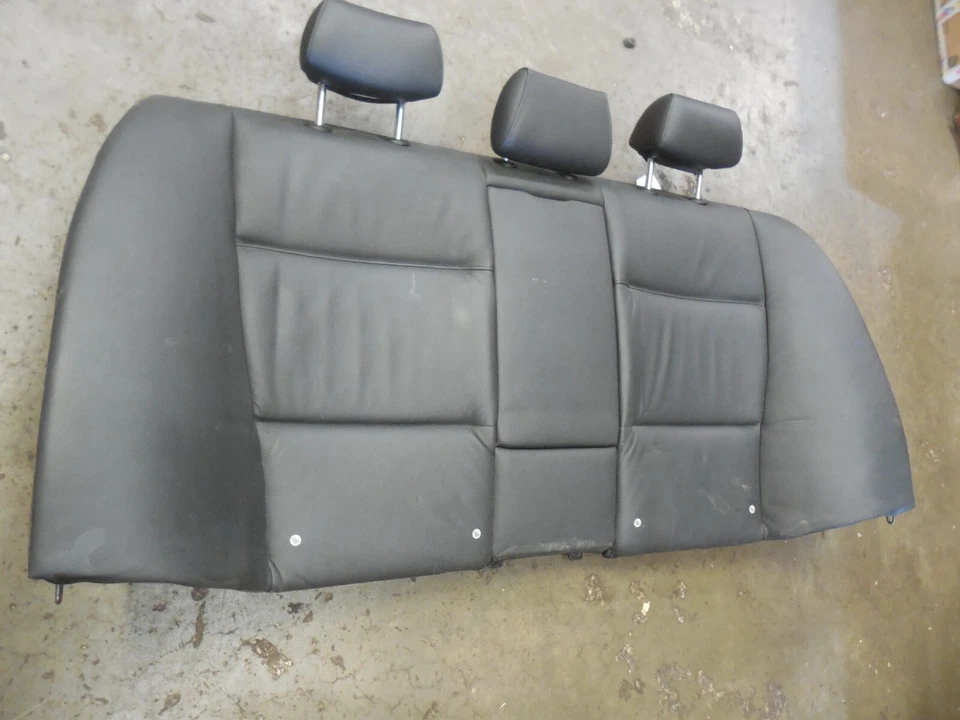 06-11 BMW E90 335i 330i Asiento Superior Trasero Cojín Banco Trasero Negro 7146867 Foto 2 de 4