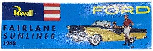 Revell Ford Fairlane Sunliner Vintage 1996 1:32 Model Kit NEW SEALED - Picture 2 of 6