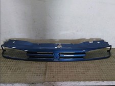 Calandre Peugeot 806