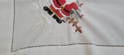 Santa & Schneemann Tischdecke Läufer klein Weihnachten bestickt 34" x 34" Kerzen - Bild 7 von 7