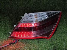 Feu arrière Honda LEGEND