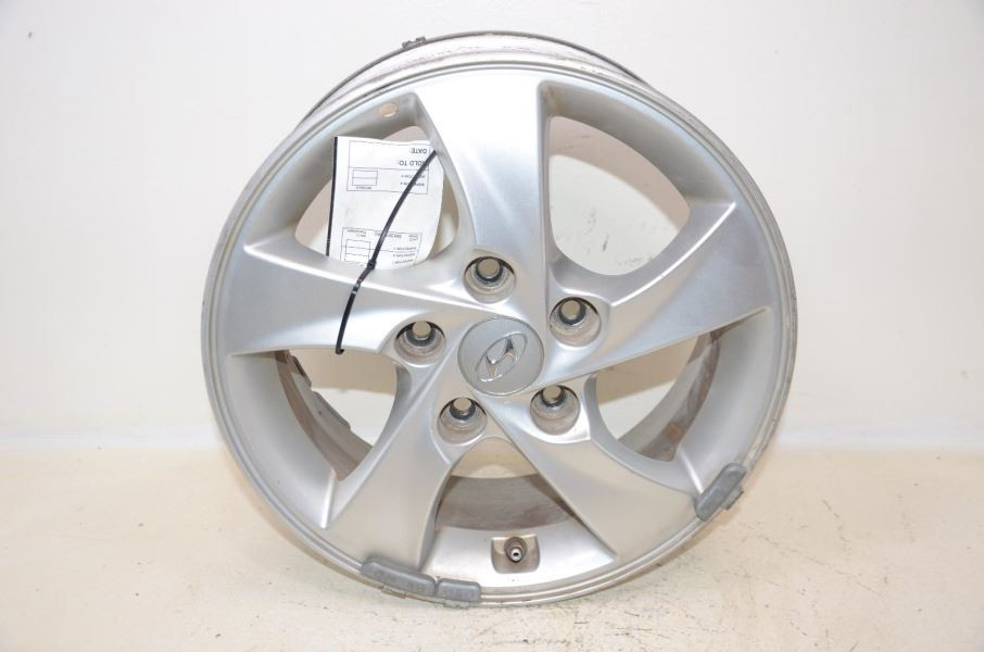 2014 2015 2016 HYUNDAI ELANTRA 15x6 Silver Alloy 5 Twisted Spoke Wheel Rim 88637