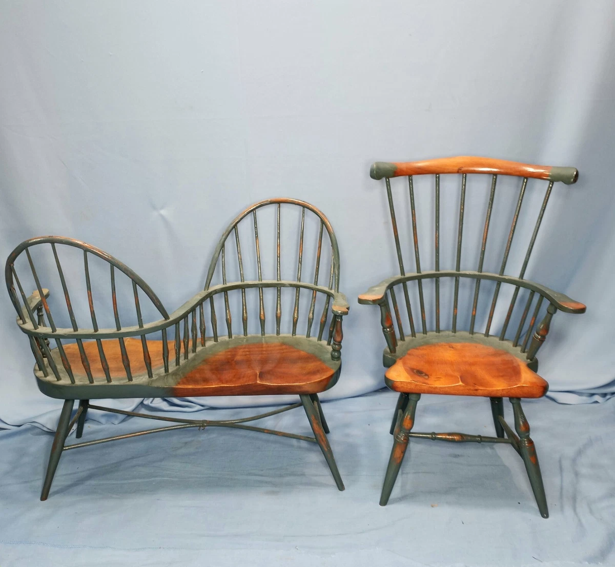 Vintage Windsor Wooden Spindle Back Doll Bear Arm Chair Kissing Tete Hardwood 16