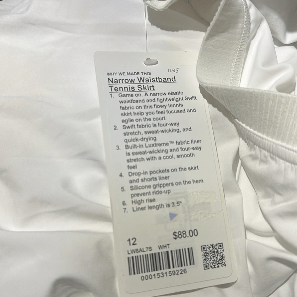 Lulmon White Tennis Skirt Size 12 with Narrow Waistband NWT