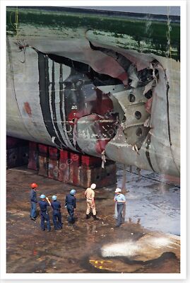 Operation Desert Storm Crews Inspect Mine Damage On The USS Tripoli 8 x 12 Photo