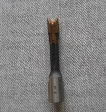 Fraise HSS 12 mm - queue filetage M12 mortaiser - percer