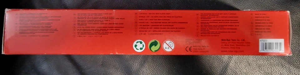 Iveco STRALIS - Scuderia Ferrari -  Rosso 1/87 Autoarticolato - Immagine 2 di 2