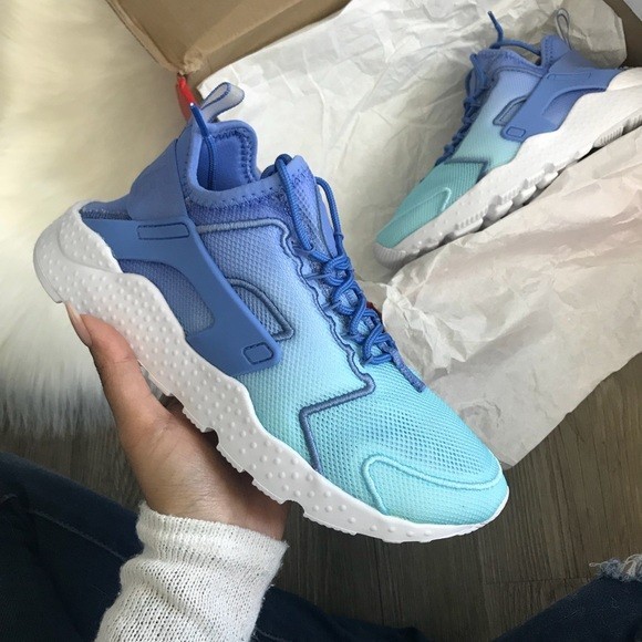 Brand New Nike Air Huarache Run Ultra BR 7 Women's Ombre Polar Blue 833292-401 Brand New Nike Air Huarache Run Ultra BR 7 Women's Ombre Polar Blue 833292-401
