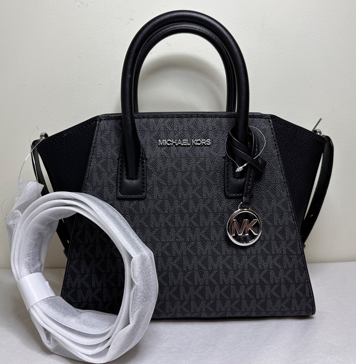 Michael Kors Avril Small Top Zip MK SIGNATURE Black Satchel Michael Kors Avril Small Top Zip MK SIGNATURE Black Satchel