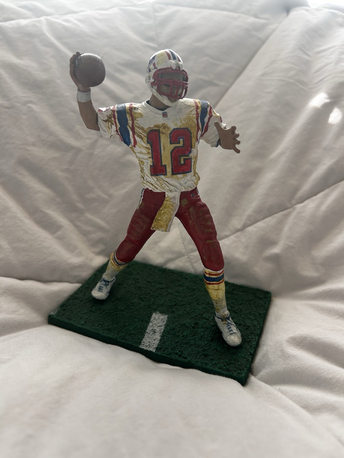 Tom Brady McFarlane Throwback 80&rsquo;s Uniform Custom Sports Figure (Loose)
