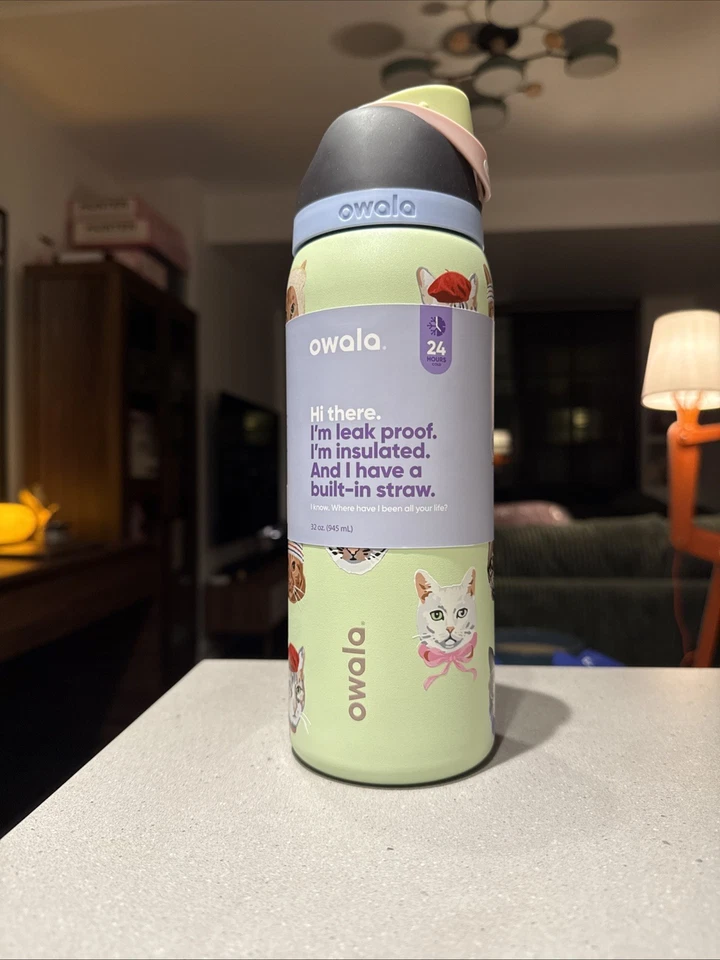 Owala Cat Collage Catwala Freesip 32 oz Urban Outfitters Exclusive IN HAND FAST - Image 2 of 4