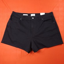 NWT Universal Thread Women's High-Rise 90's Black Denim Shorts Size 18