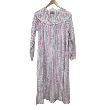Lanz of Salzburg White Floral Tyrolean Flannel Nightgown Size S Cottage Prairie