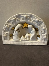 Vintage Christmas Ceramic Manger Nativity Scene Tea/Candle Holder GS 1998