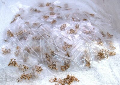 2 1/2 POUND SCREW ON HUNDREDS VINTAGE EARRING FINDINGS BELOW WHOLESALE COST DD72