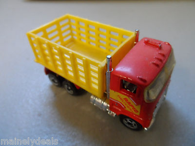 hot wheels delivery truck