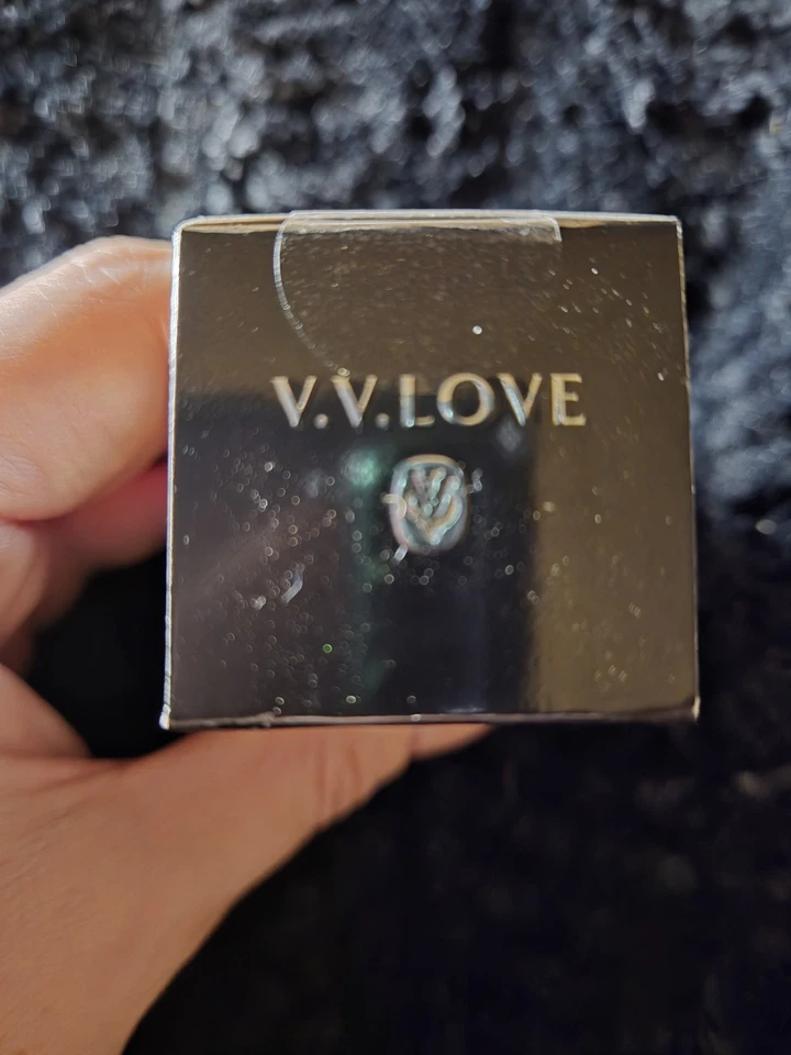 V.V. Love Ethereal Muse Eau de Toilette Foto 2 de 3
