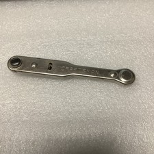 Vintage CRAFTSMAN 4117 Ratcheting Slotted Straight Screwdriver Works USA