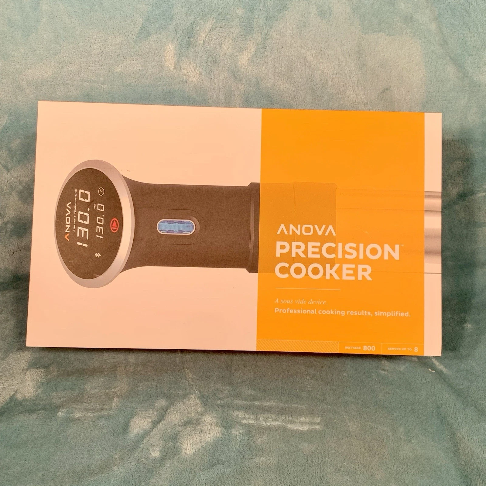 ANOVA Sous Vide Precision Cooker with Bluetooth 800 Watt NEW!!
Opens in a new window or tab