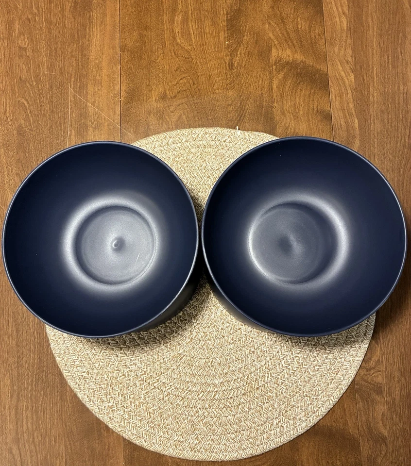 4 ensaladeras de cereales de plástico MAINSTAYS redondas azul oscuro 38 oz 6,75" diámetro Foto 2 de 4