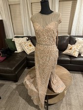 Mac Duggal Women  s Formal Gown Size 8