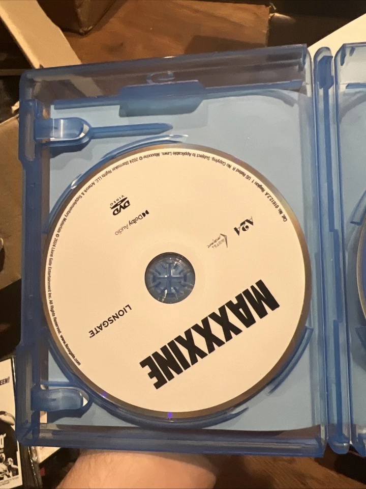 Maxxxine (Blu-ray+DVD+Digital Code Included!!) - Image 4 of 4