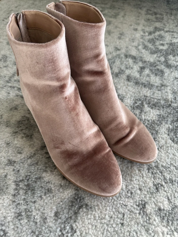 Dolce Vita Women's Mirra Light Pink Crushed Velvet Boots Booties Size 8.5/9 - Image 3 of 4