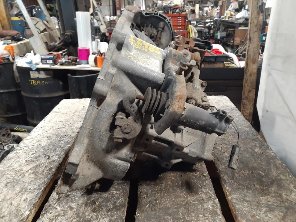 Used Manual Transmission Assembly fits: 1988 Chevrolet Beretta MT 4-121 2.0L mag Foto 2 de 4