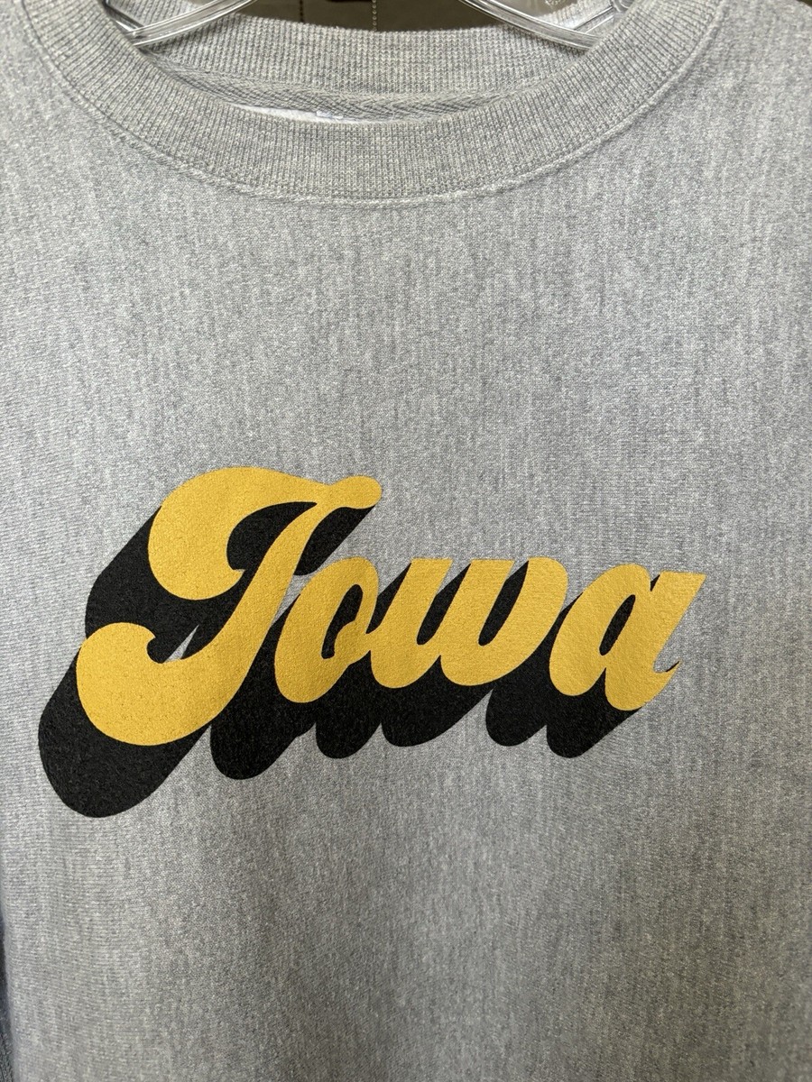 Champion Reverse Weave Iowa Hawkeyes Graphic Crewneck Sweatshirt