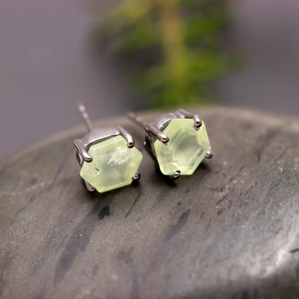 Brincos hexagonais AAA++Prehnite prata maciça preto oxidado joia boho - Imagem 3 de 4