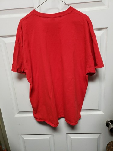 Camiseta Serve Wichita Gildan Para Hombre Talla 2XL Roja Manga Corta Elástica - Imagen 7 de 10