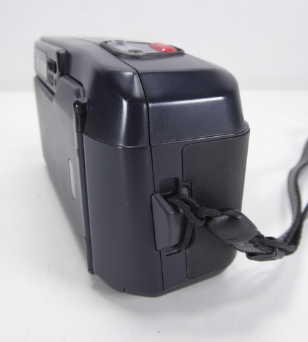 Pentax IQ Zoom 60 Black 35mm Point & Shoot Film Camera With Manual Bag + Film - Picture 6 of 12