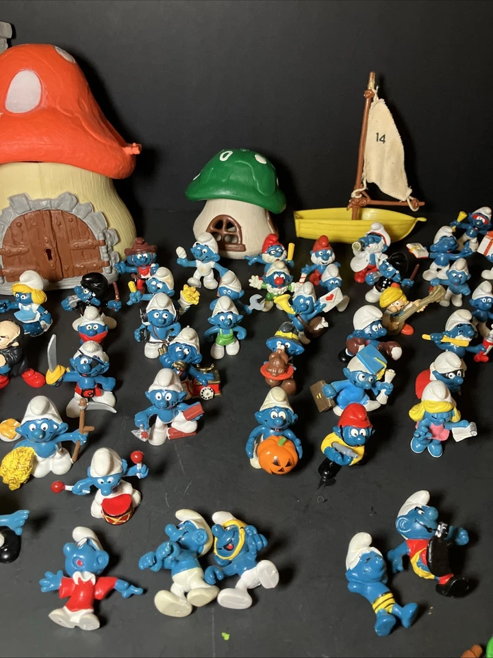 Massive Vintage lot of Schleich Peyo Smurfs Smurfs - Image 3 of 4