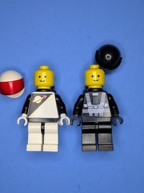 Lego Vintage Space Police: SP-Striker 6781 - Working Light Up Spaceship - READ