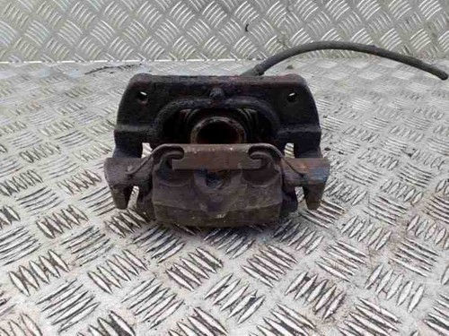 BMW X3 E83 Bremssattel vorne links 3.0 Diesel 155kw 2007 26173637