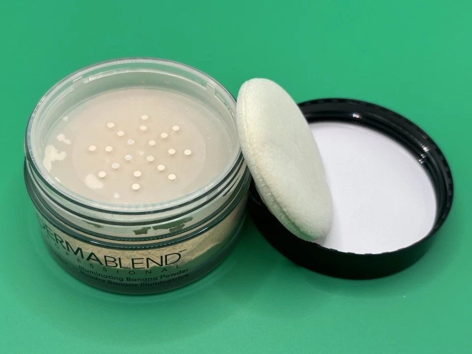 Dermablend Illuminating Banana Powder Loose Setting Powder 0.63 Oz NEW W/O Box - Image 3 of 4