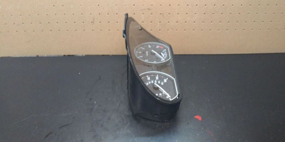 08 09 10 11 12 13 BMW 128I VELOCÍMETRO CUADRO DE INSTRUMENTOS 69K OEM 62109283797 Foto 2 de 4
