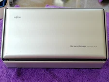 Fujitsu Scan Snap S1500  Scanner w/ AC Adapter