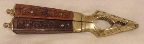 Vintage 8" Heavy Brass NutCracker with Ornate Carved Wood - Picture 5 of 8