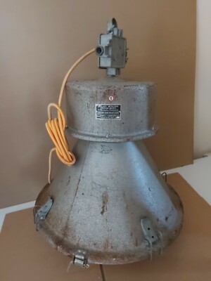 Zaklady Metalowe Predom Mesko Industrieleuchte Lampe groß Steam Punk 2