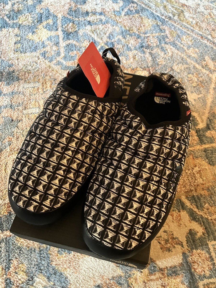 SUPREME THE NORTH FACE STUDDED THERMOBALL TRACTION MULE SIZE 12 DS