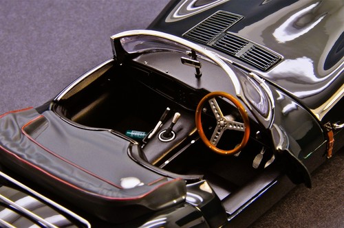 Jaguar Race Car 24Le Mans1 18Classic12Concept18Hot Rod Custom Built Metal Model - Picture 3 of 22