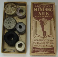 Antique Box of J.&P. Coats Mending Silk Hosiery Finish Spool Cotton Co New York