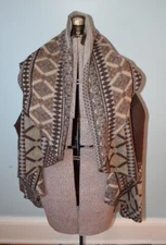 CHARLIE PAIGE Brown and Tan Aztec Print Cardigan/Shawl One Size Boho Festival