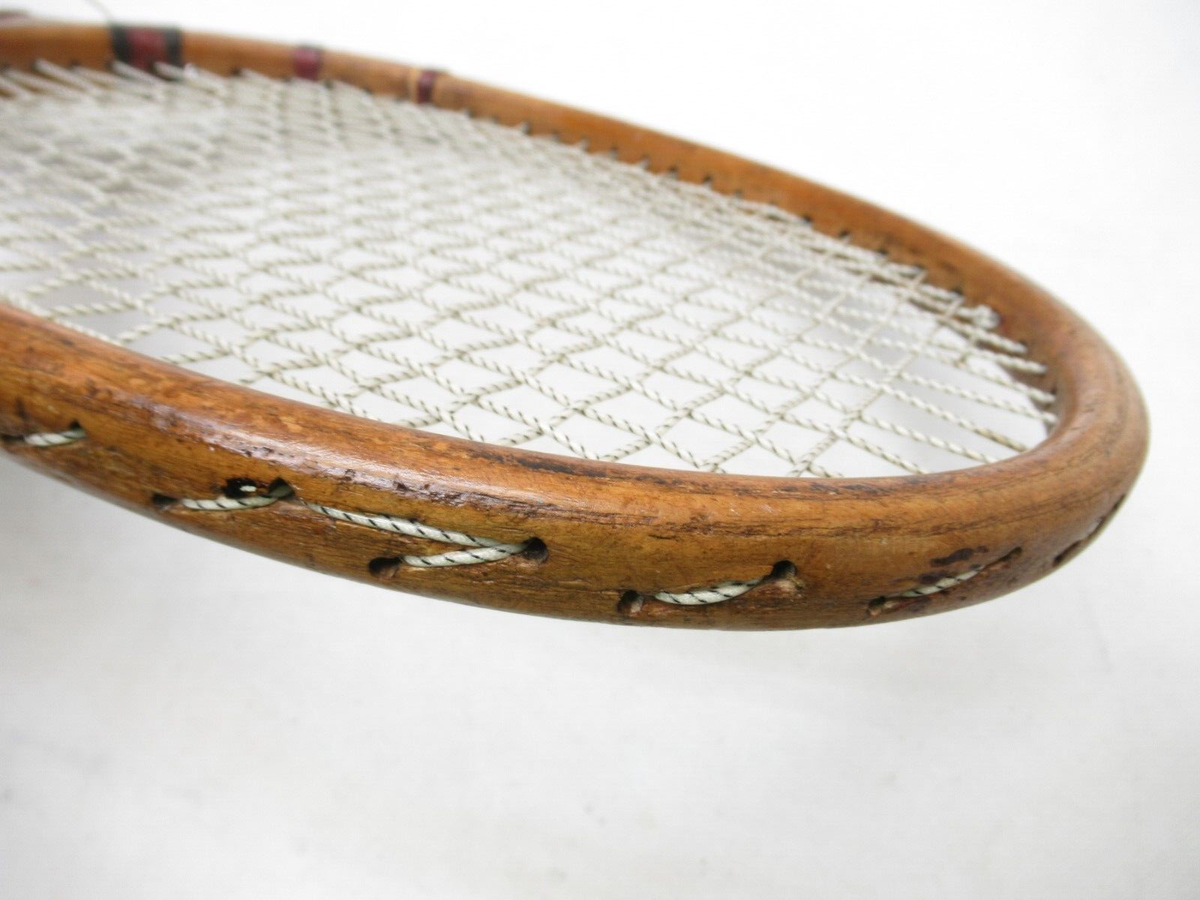 RAQUETTE DE TENNIS ancienne vintage 4-1/2 GRIP 27 LONGUEUR Wright RAQUETTE DE TENNIS ancienne vintage 4-1/2 GRIP 27 LONGUEUR Wright